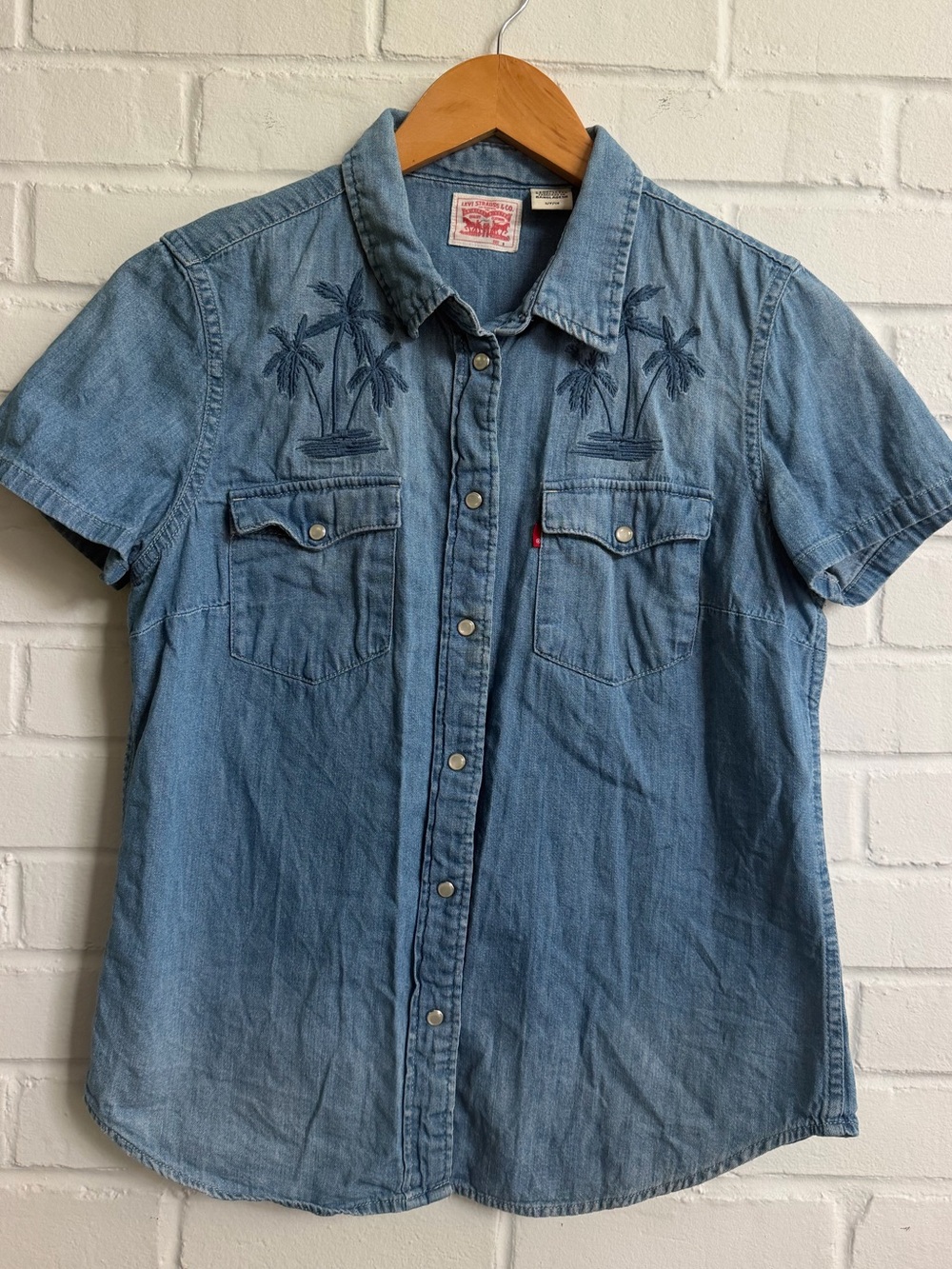 Levi’s blouse